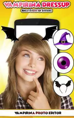 Play Vampirina Dress up Camera