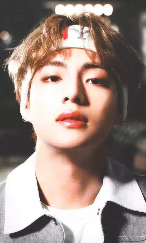 Play V BTS Wallpaper