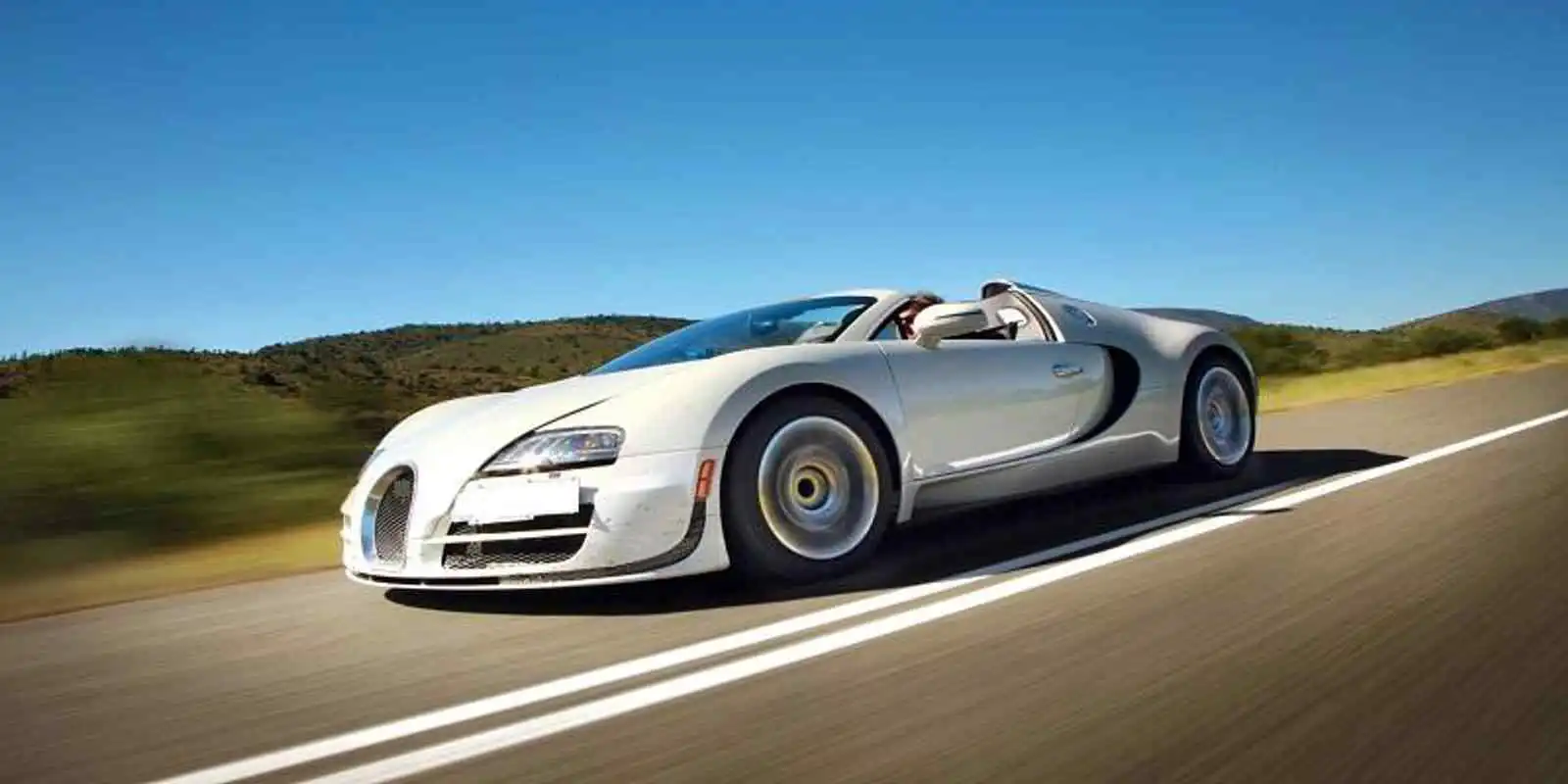 Play Veyron Driving Simulator 2018: Highway Race