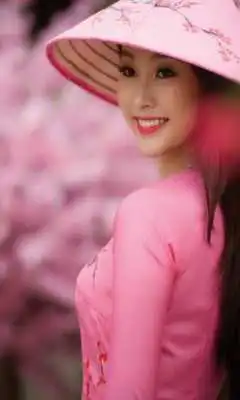 Play Vietnamese Beauty