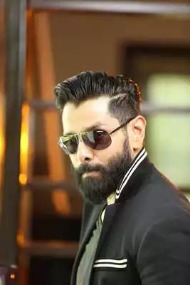 Play Vikram HD Wallpapers