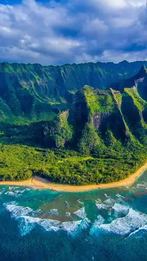Play Waikiki Wallpapers as an online game Waikiki Wallpapers with UptoPlay