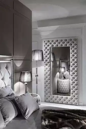 Play Wall Mirror Design as an online game Wall Mirror Design with UptoPlay