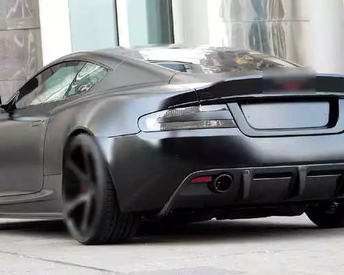 Play Wallpapers Aston Martin DBS