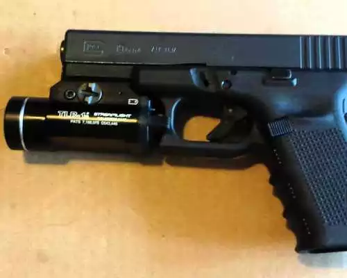 Play Wallpapers Glock 19