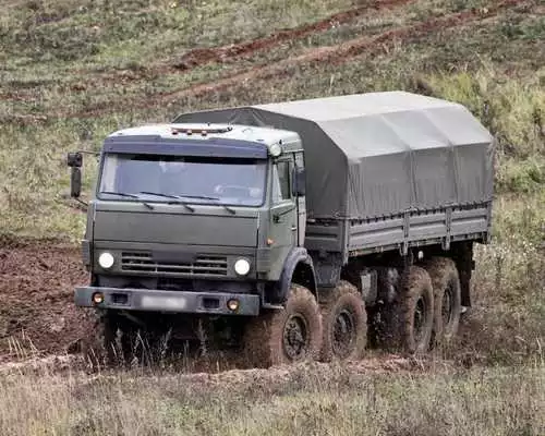 Play Wallpapers KamAZ Mustang