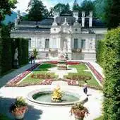 Free play online Wallpapers Linderh of Castle APK