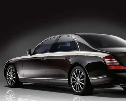 Play Wallpapers Maybach Zeppelin