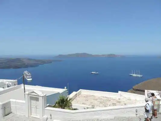 Play Wallpapers of Santorini
