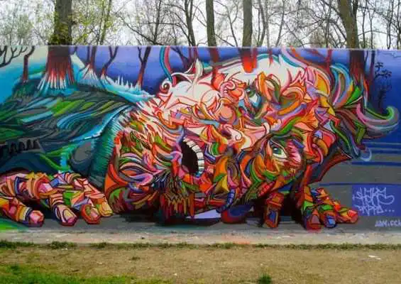 Play wall street art graffiti