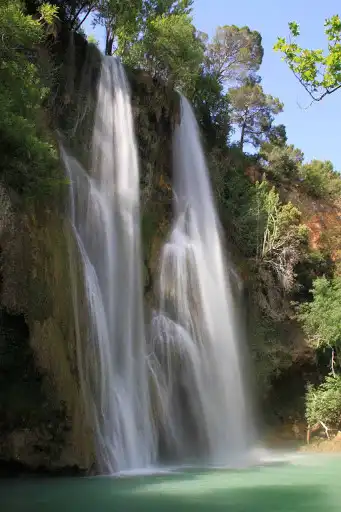 Play waterfall FRANCE as an online game waterfall FRANCE with UptoPlay