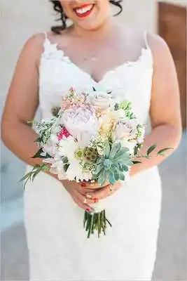 Play Wedding Bouquet Idea