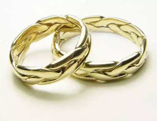Play APK Wedding Rings  and enjoy Wedding Rings with UptoPlay com.WeddingRings.paodroid