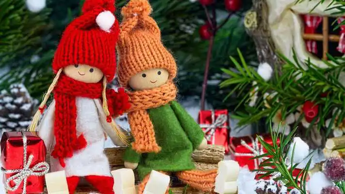 Play Winter dolls.Live wallpaper Play Winter dolls.Live wallpaper
