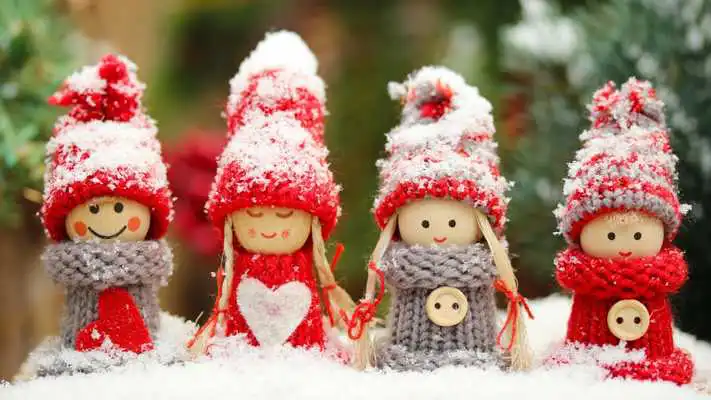 Play Winter dolls.Live wallpaper Play Winter dolls.Live wallpaper