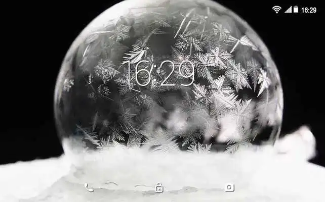 Play Winter Snow Freezes Bubble LWP