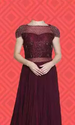 Play Women Traditional Dresses