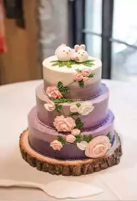 Play Wonderful Wedding Cakes