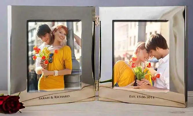 Play Wooden Dual Photo Frames HD