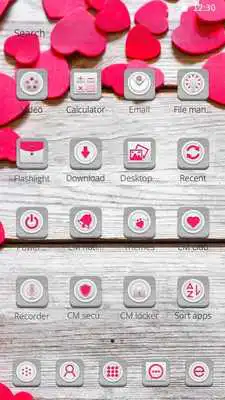 Play Wooden Love CM Launcher Theme