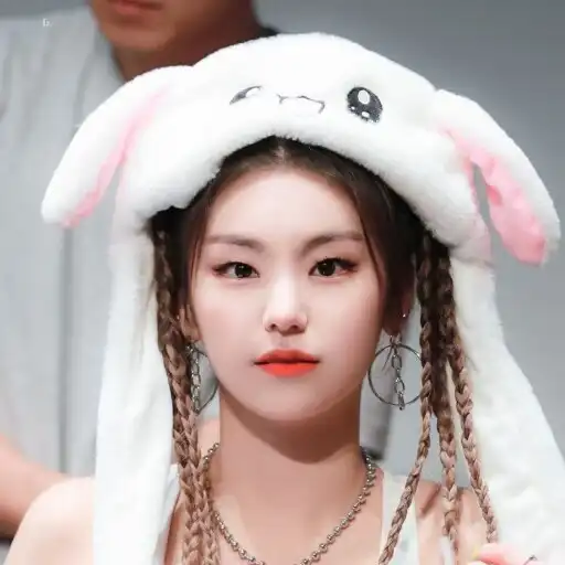 Play Yeji Itzy WAStickerApps APK