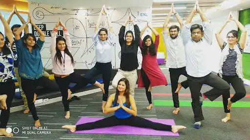 Play Yoga with Shilpa Jaiswal as an online game Yoga with Shilpa Jaiswal with UptoPlay